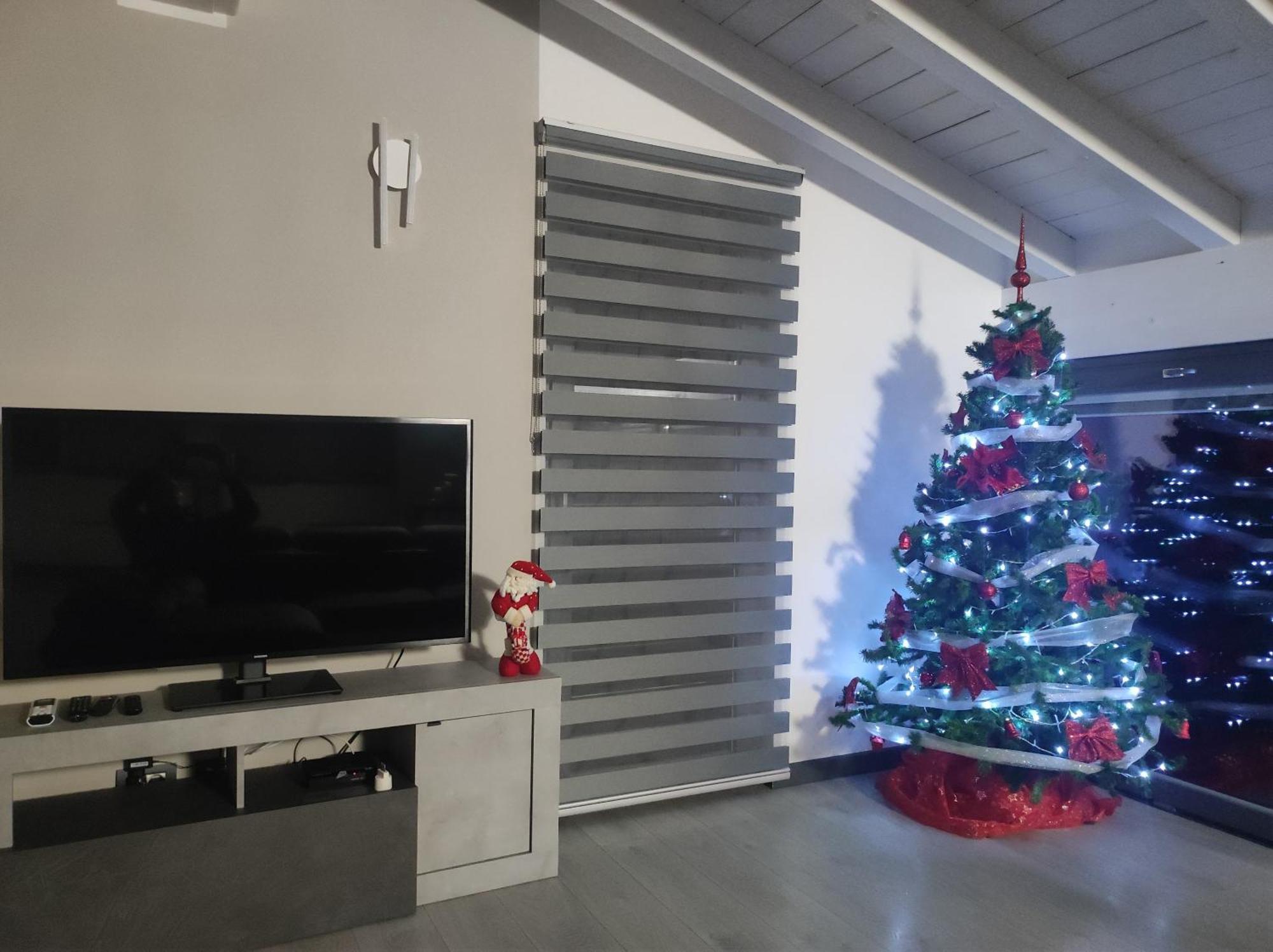Luminoso Appartamento Vista Lago Solto Collina Εξωτερικό φωτογραφία
